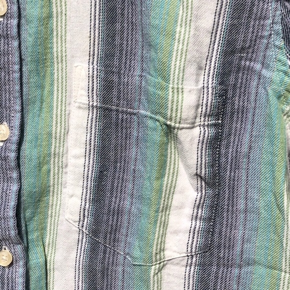 Forever 21 Button Up , Medium, NWOT, pet/smoke free home - Picture 4 of 9